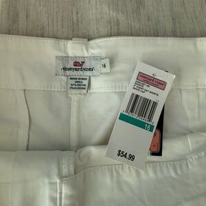 NEW Vineyard Vines White 5” Every Day Shorts Size 16